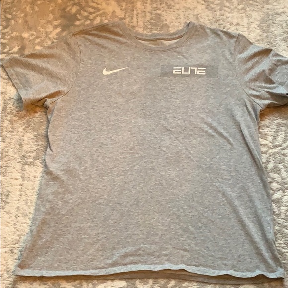 Nike Other - Nike elite tee